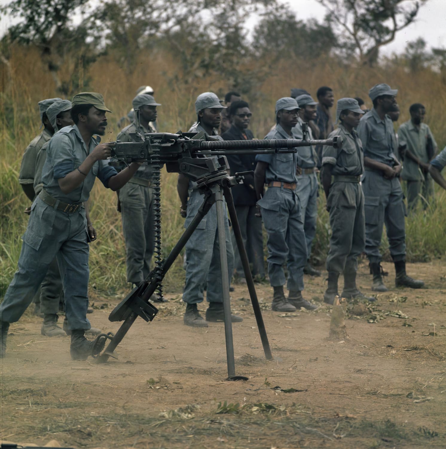 THE ANGOLA LONG WAR OF INDEPENDENCE - Joram Jojo